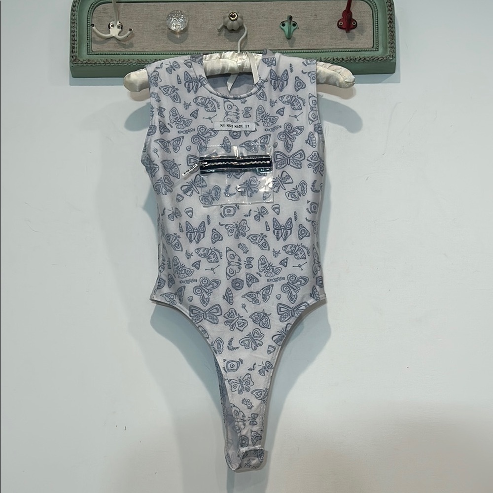 My Mum Made It Butterfly Print high cut hip stretch Bodysuit id holder Gray M/L